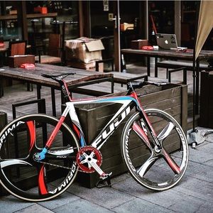 Meet your Posher, Steve